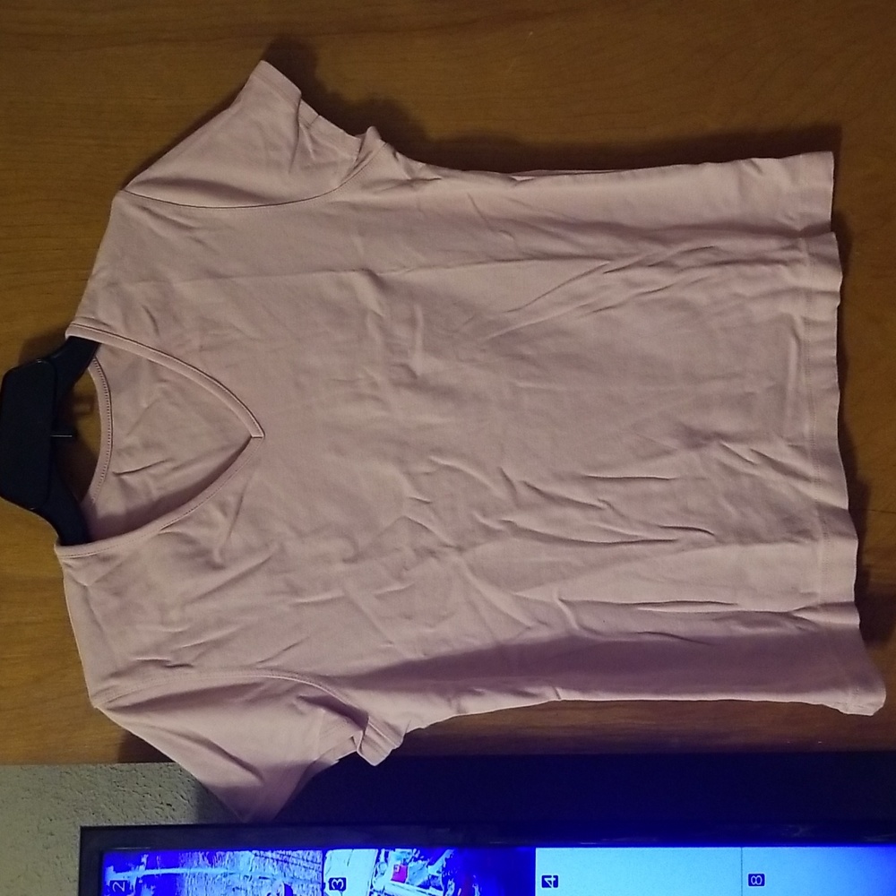 Pink Tshirt Size Medium: C